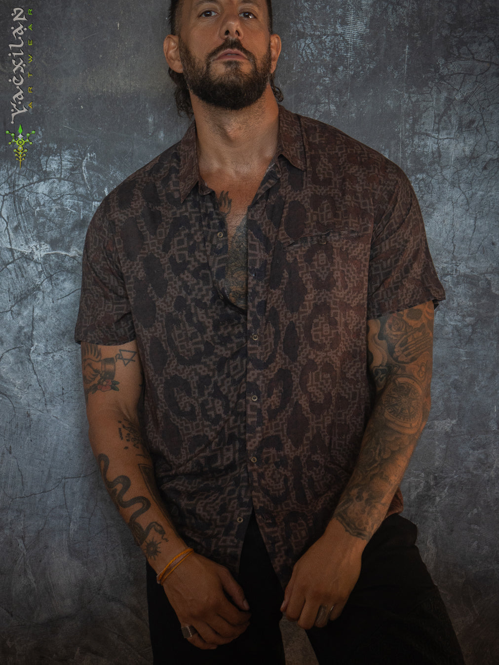 Shirt Men Half Sleeves / Bamboo - LEOPARDUS LAGARTIKA